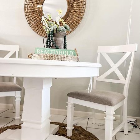Knot A Care Remodeled Direct Water Access Condo With Ocean And Pool Views Now Sleeps Six Marco Island Exteriér fotografie