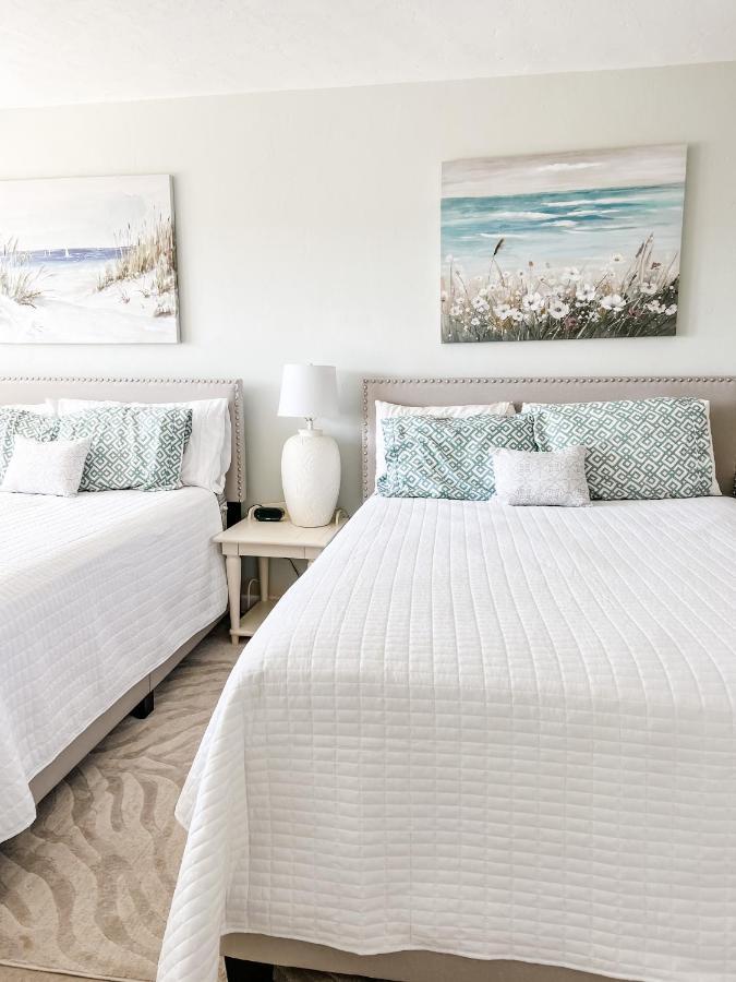 Knot A Care Remodeled Direct Water Access Condo With Ocean And Pool Views Now Sleeps Six Marco Island Exteriér fotografie